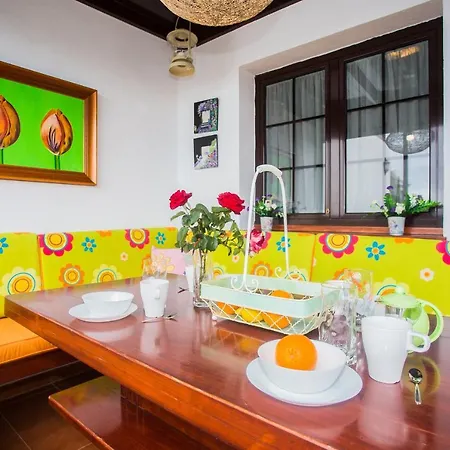 Casa Lola Feriehus *